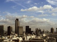 13-1983Engeland skyline London 1983, England