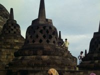 Indonesie 1990 Indonesians at Borobudur