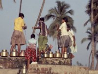 India 1987  water well, Manori