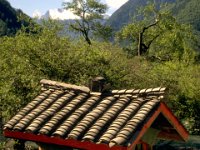 China 1988  gebedsmolen in Nationaal park Jiuzhaigou