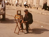 Turkije 1989  seller near Blue mosque, Turkije