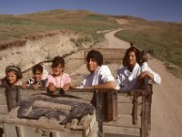 Turkije 1989  Kurdistan, Kurdish family, women in the back