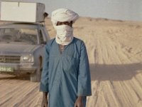 Sahara 1991  Touareg asking for water