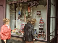 Hongarije 1992  traditional shop, Jakos, Slovakia