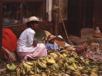 Madagaskar 1997  banana sale at Ambositra