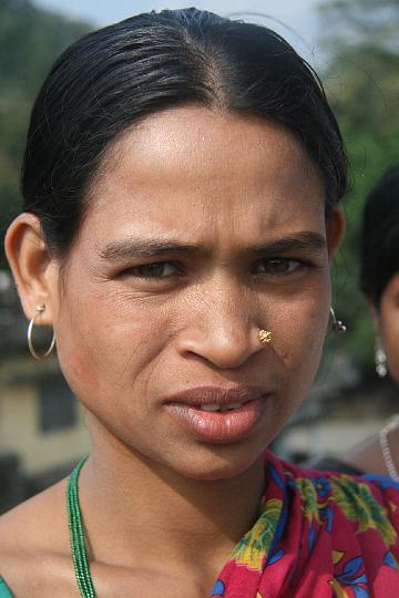 20081122-038bhutan.jpg - wasvrouw in Sandrup Jonkhar