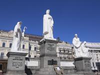 Princess Olga Monument, On the pedestal you can see not only the Princess but also St. Andrew, the First-Called Apostle (who predicted that on these hills will be a great city), and Cyril and Methodius (they became missionaries of Christianity among the Slavic peoples.